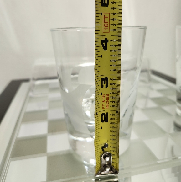 Set of Baileys Etched Tapered Collectors Edition Liqueur/Cocktail Glasses - Picture 4 of 4